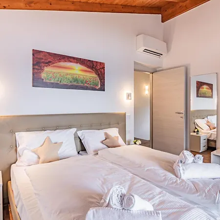 Sant'anna - Alba By Curtiaffitti Pianello Del Lario